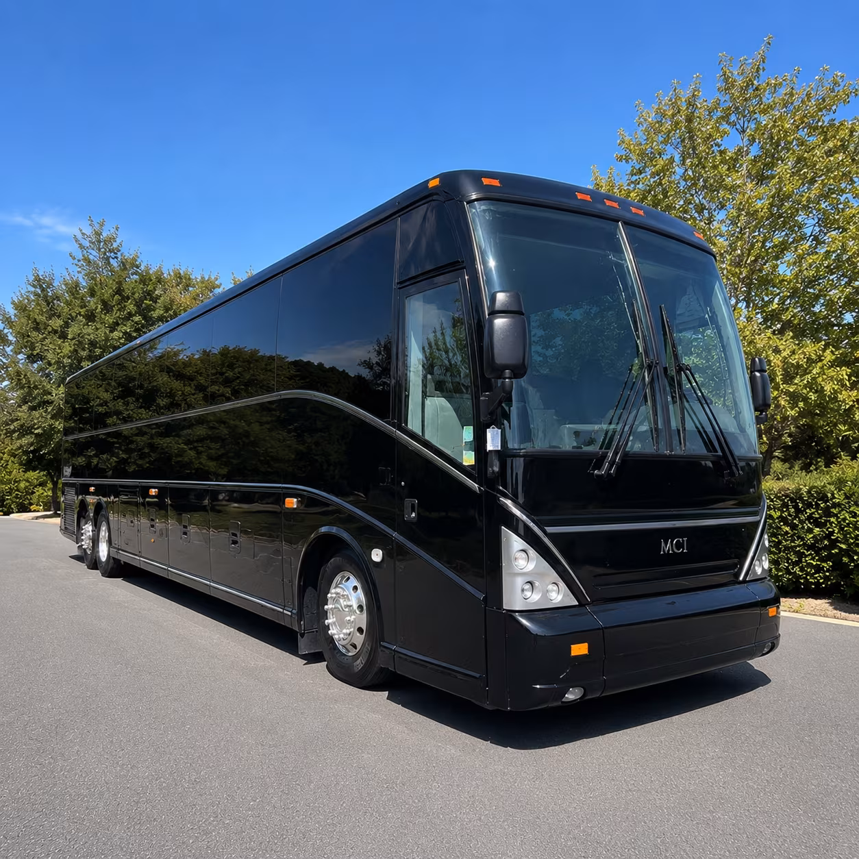 lakewood corporate shuttle bus rentals in lakewood