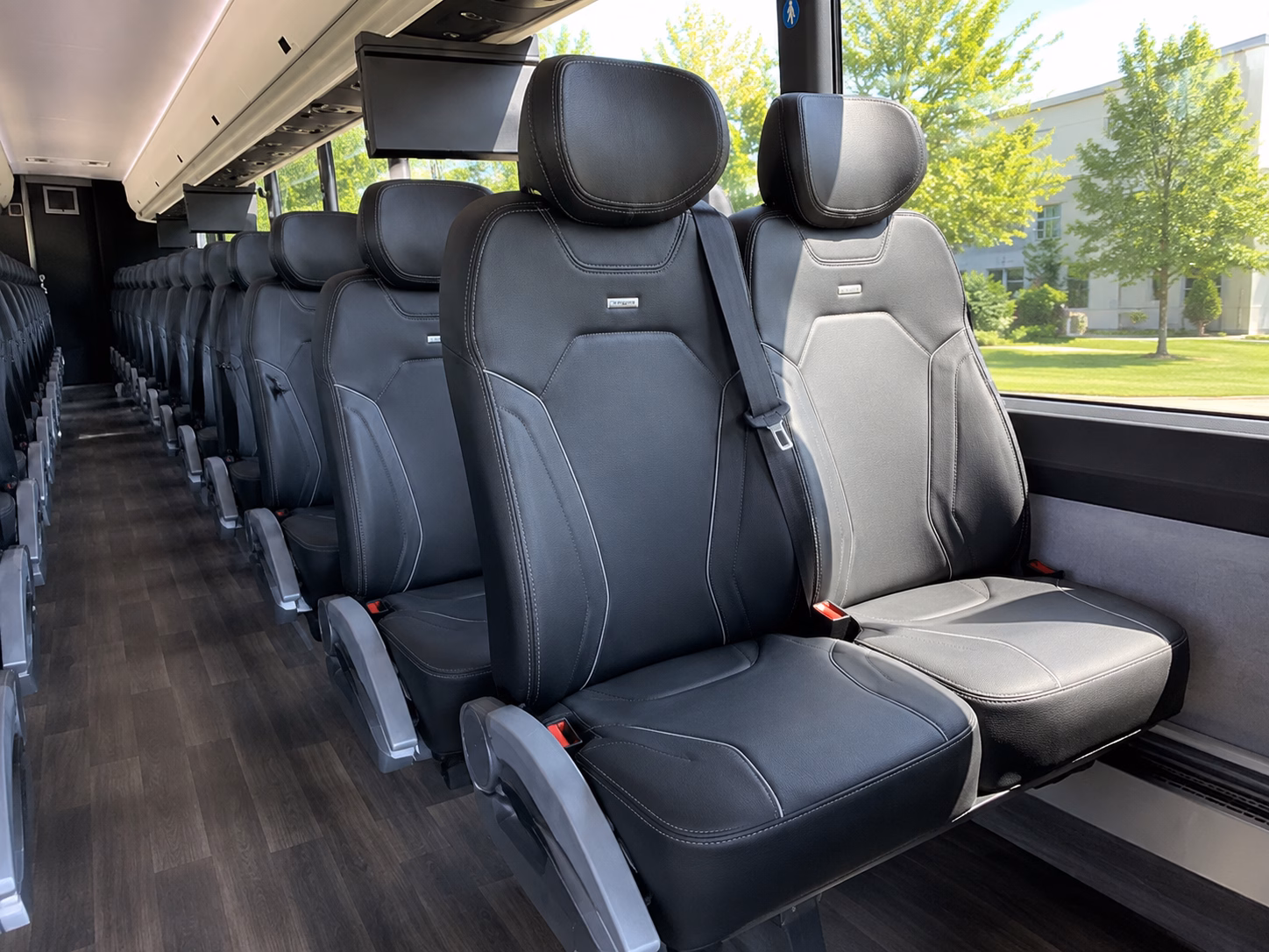 manchester easy manchester school field trip charter bus rentals