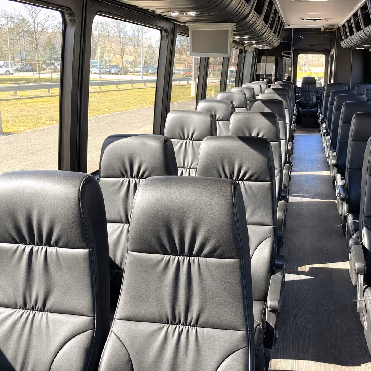 middletown bus rentals