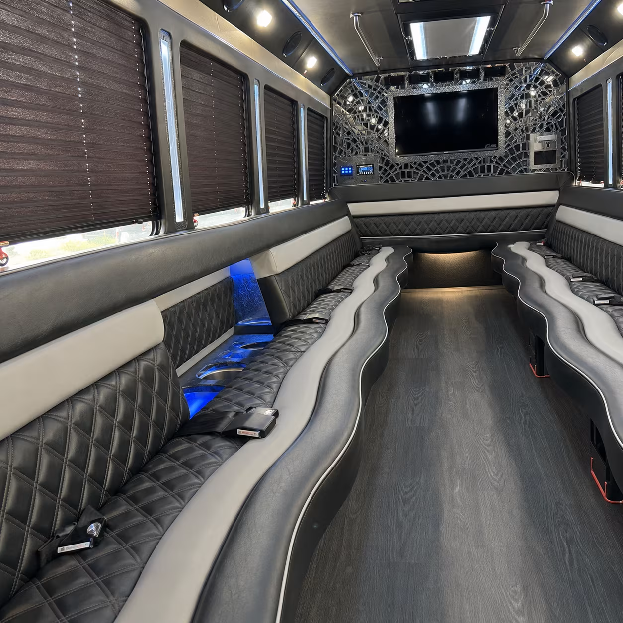 six flags great adventure toms river party bus rental